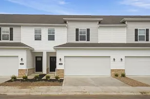 1389 Marinelli Dr E, Columbus, OH 43228 - Photo 1
