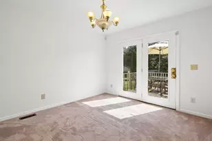 3033 Benchmark Dr, Columbus, OH 43219 - Photo 7