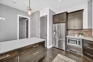 42 W 3rd Ave, Columbus, OH 43201 - Photo 25