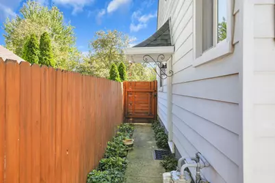 755 Wiltshire Road, Columbus, OH 43204 - Photo 27