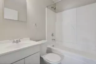 4732-4738 Beacon Hill Rd, Columbus, OH 43228 - Photo 43