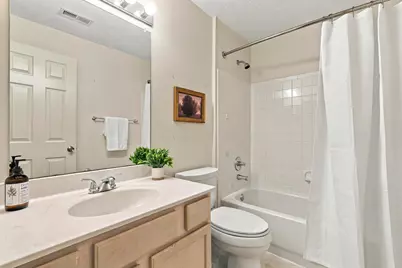 6823 Meadow Creek Drive #208, Columbus, OH 43235 - Photo 7
