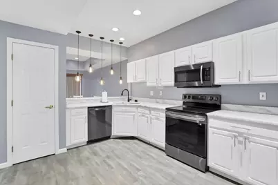5785 Albany Green, Westerville, OH 43081 - Photo 15