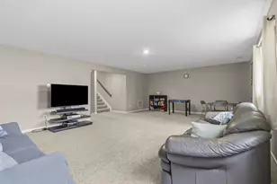 404 Colony Ridge Dr, Delaware, OH 43015 - Photo 31