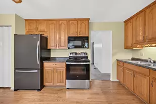 3900 Frazier Rd E, Columbus, OH 43207 - Photo 11