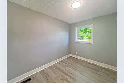 2242 Lexington Avenue, Columbus, OH 43211 - Photo 13