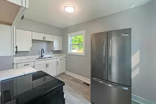 2242 Lexington Ave, Columbus, OH 43211 - Photo 7