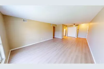 2064 Park Run Drive #C, Columbus, OH 43220 - Photo 5