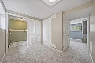 2349 Warfield Dr, Grove City, OH 43123 - Photo 19