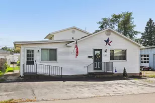 147 Evans Ave, Urbana, OH 43078 - Photo 3