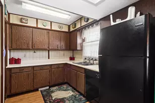 147 Evans Ave, Urbana, OH 43078 - Photo 9
