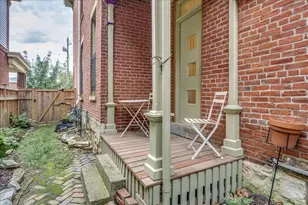 1054 E Long St, Columbus, OH 43203 - Photo 31