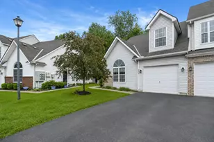 8410 Diversey Loop, Blacklick, OH 43004 - Photo 1