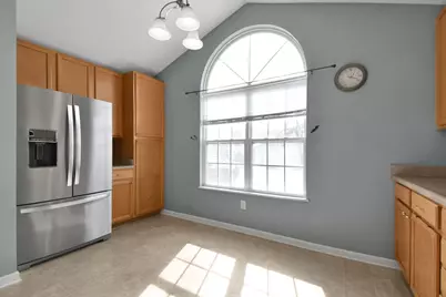 8410 Diversey Loop #601, Blacklick, OH 43004 - Photo 13