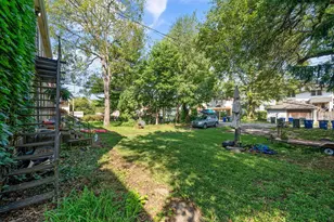 108 W Weber Rd, Columbus, OH 43202 - Photo 27