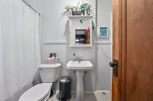 108 W Weber Rd, Columbus, OH 43202 - Photo 21
