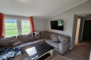 6654 Pied Piper Pkwy, Hillsboro, OH 45133 - Photo 5