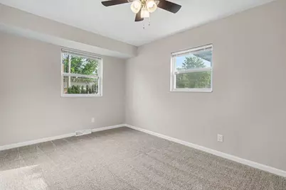 5015 Fullerton Drive, Columbus, OH 43232 - Photo 13