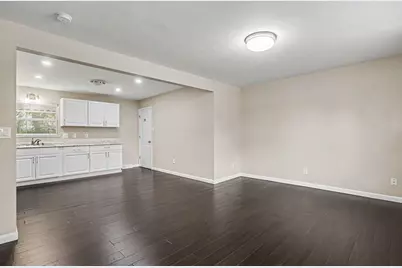 5015 Fullerton Drive, Columbus, OH 43232 - Photo 5