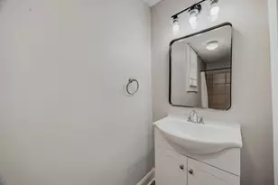 144 Cedar Aly, Columbus, OH 43215 - Photo 15