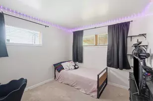2025 Ward Rd, Columbus, OH 43224 - Photo 11