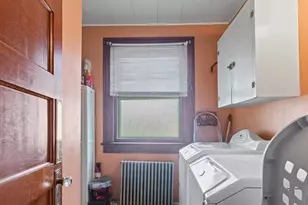 517 N 10th St, Cambridge, OH 43725 - Photo 25