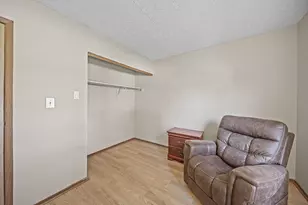 140 Blendon Rd, West Jefferson, OH 43162 - Photo 23