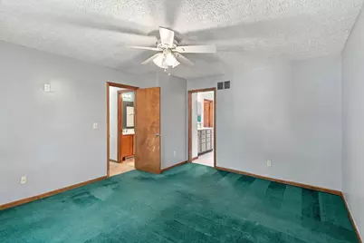 1404 Autumn Drive, Lancaster, OH 43130 - Photo 17