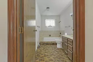 6409 Winchester Southern Rd, Stoutsville, OH 43154 - Photo 21