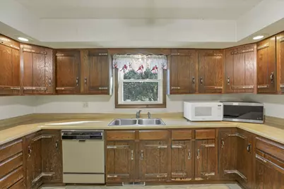 6409 Winchester Southern Road, Stoutsville, OH 43154 - Photo 13