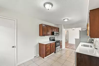 341 N Grener Avenue, Columbus, OH 43228 - Photo 23