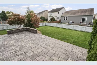 5989 Kilbeggan Street, Galloway, OH 43119 - Photo 3