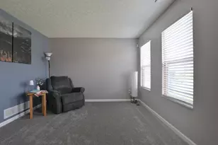 3121 Fox Chaple Dr, Columbus, OH 43232 - Photo 5