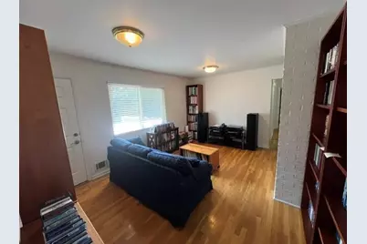 4000 Ritamarie Drive, Columbus, OH 43220 - Photo 13