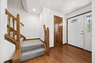 5935 Hampton Corners S, Hilliard, OH 43026 - Photo 3