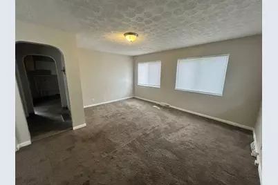 546 W 6th Avenue #Unit B, Lancaster, OH 43130 - Photo 3