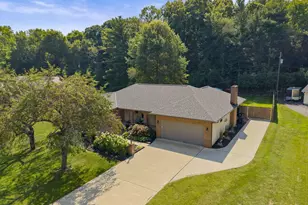 6081 Mayfair Dr, Galena, OH 43021 - Photo 35