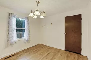 6660 Skywae Dr, Columbus, OH 43229 - Photo 5