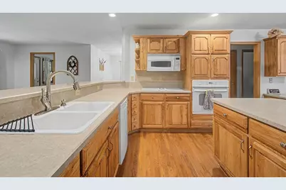 3381 Apple Valley Drive, Howard, OH 43028 - Photo 5