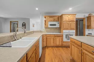3381 Apple Valley Dr, Howard, OH 43028 - Photo 5