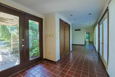 5445 Sherfield Drive, Trotwood, OH 45426 - Photo 5