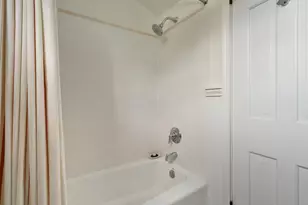 320 E Longview Ave, Columbus, OH 43202 - Photo 41