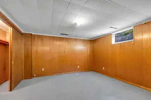 435 E Schreyer Pl, Columbus, OH 43214 - Photo 29