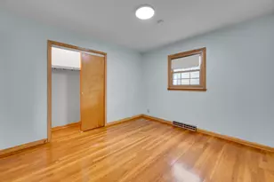435 E Schreyer Pl, Columbus, OH 43214 - Photo 21