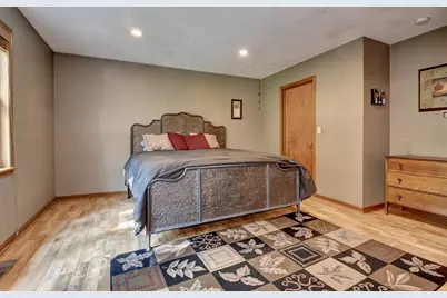 668 Floral Valley Drive E, Howard, OH 43028 - Photo 33