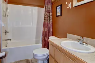 668 Floral Valley Dr E, Howard, OH 43028 - Photo 45
