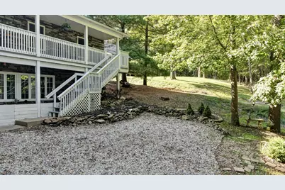 668 Floral Valley Drive E, Howard, OH 43028 - Photo 3