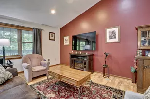 668 Floral Valley Dr E, Howard, OH 43028 - Photo 25