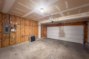 4058 Leontria Ave, Columbus, OH 43219 - Photo 37