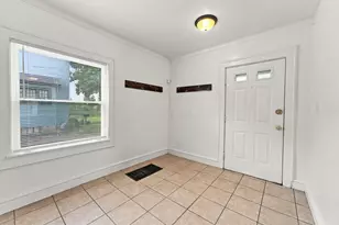 2146 Leonard Ave, Columbus, OH 43219 - Photo 5